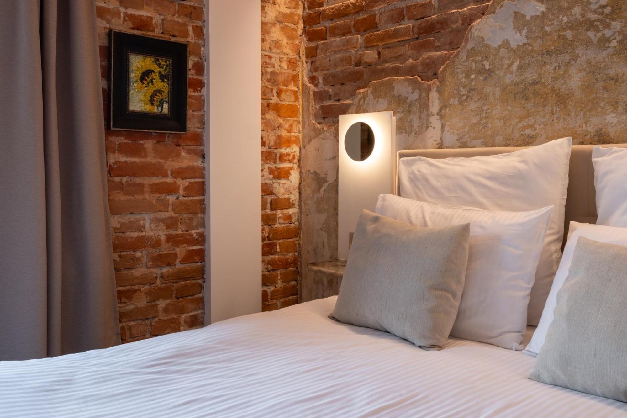 Turgaus Self Check-In Old Town Aparthotel Klaipėda Kültér fotó